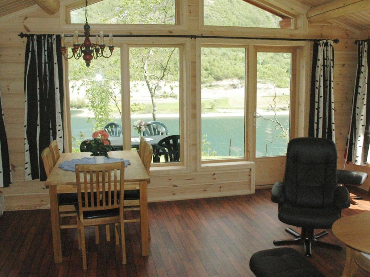 Two-Bedroom Holiday Home In Olden 3 객실 사진